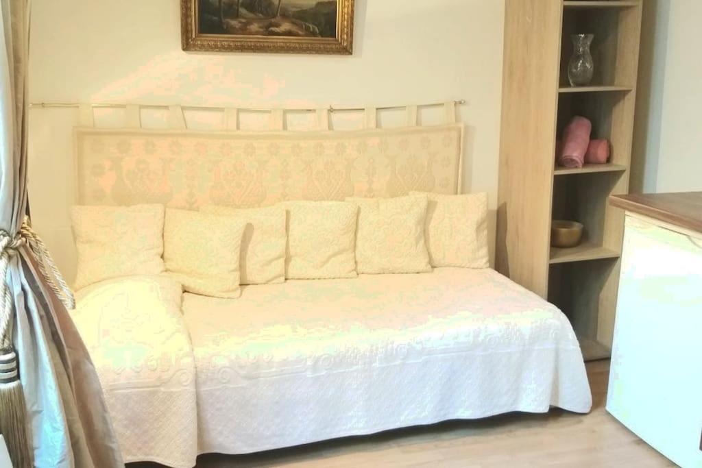 Small Luxurious Room In The Heart Of Saint Germain Paris Eksteriør bilde